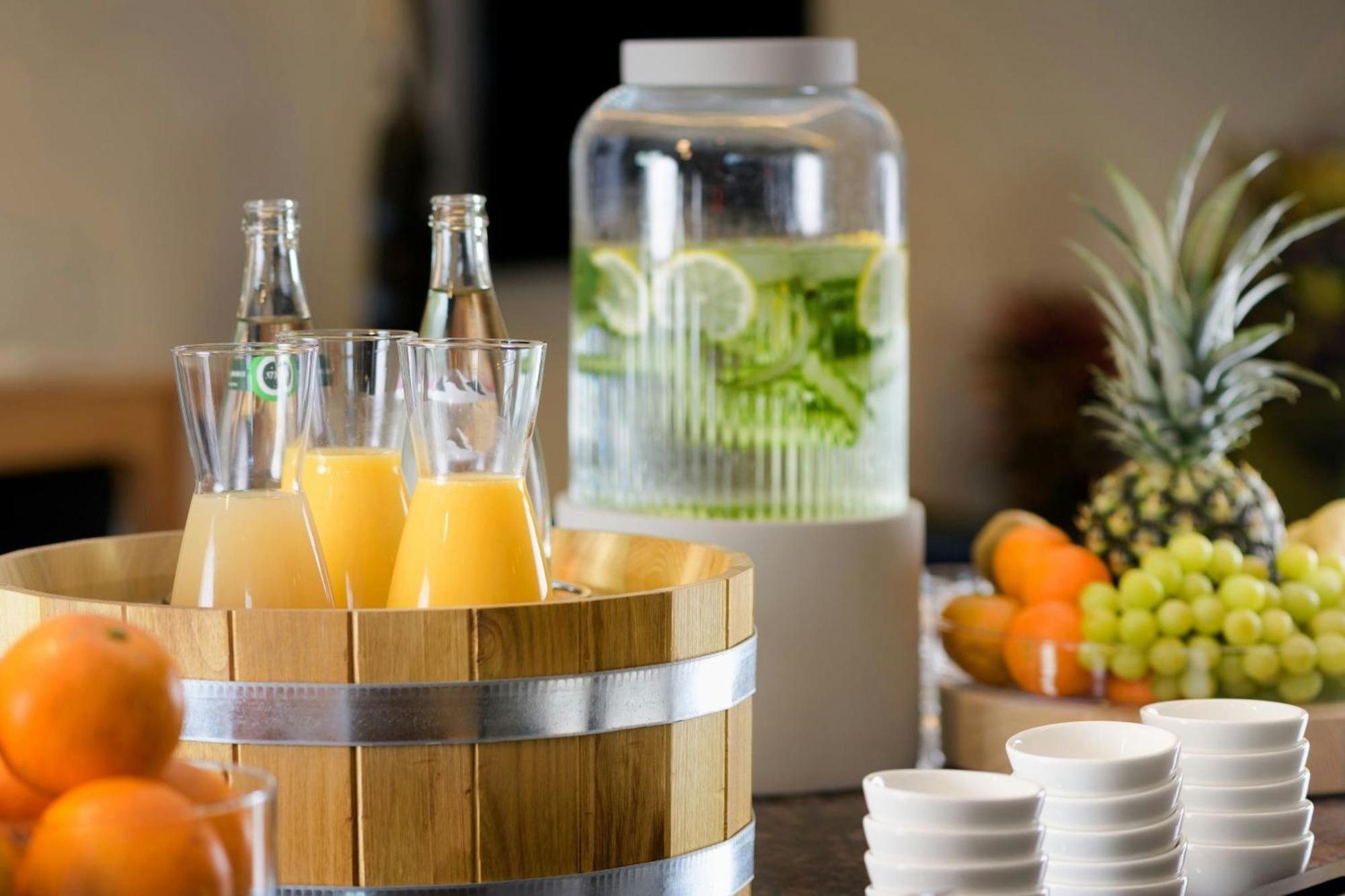 Ac Hotel By Marriott Saint-Julien-En-Genevois Luaran gambar