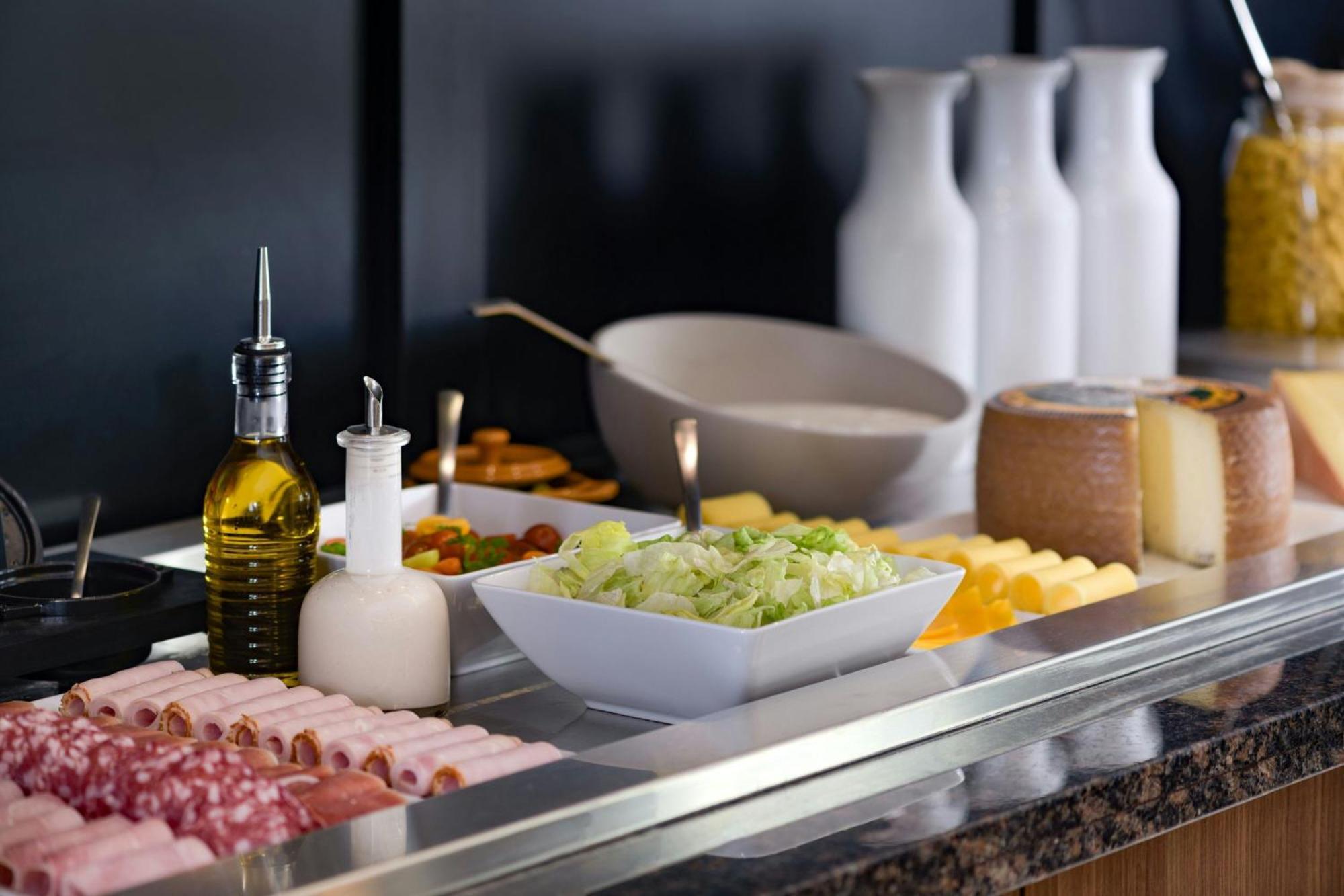 Ac Hotel By Marriott Saint-Julien-En-Genevois Luaran gambar