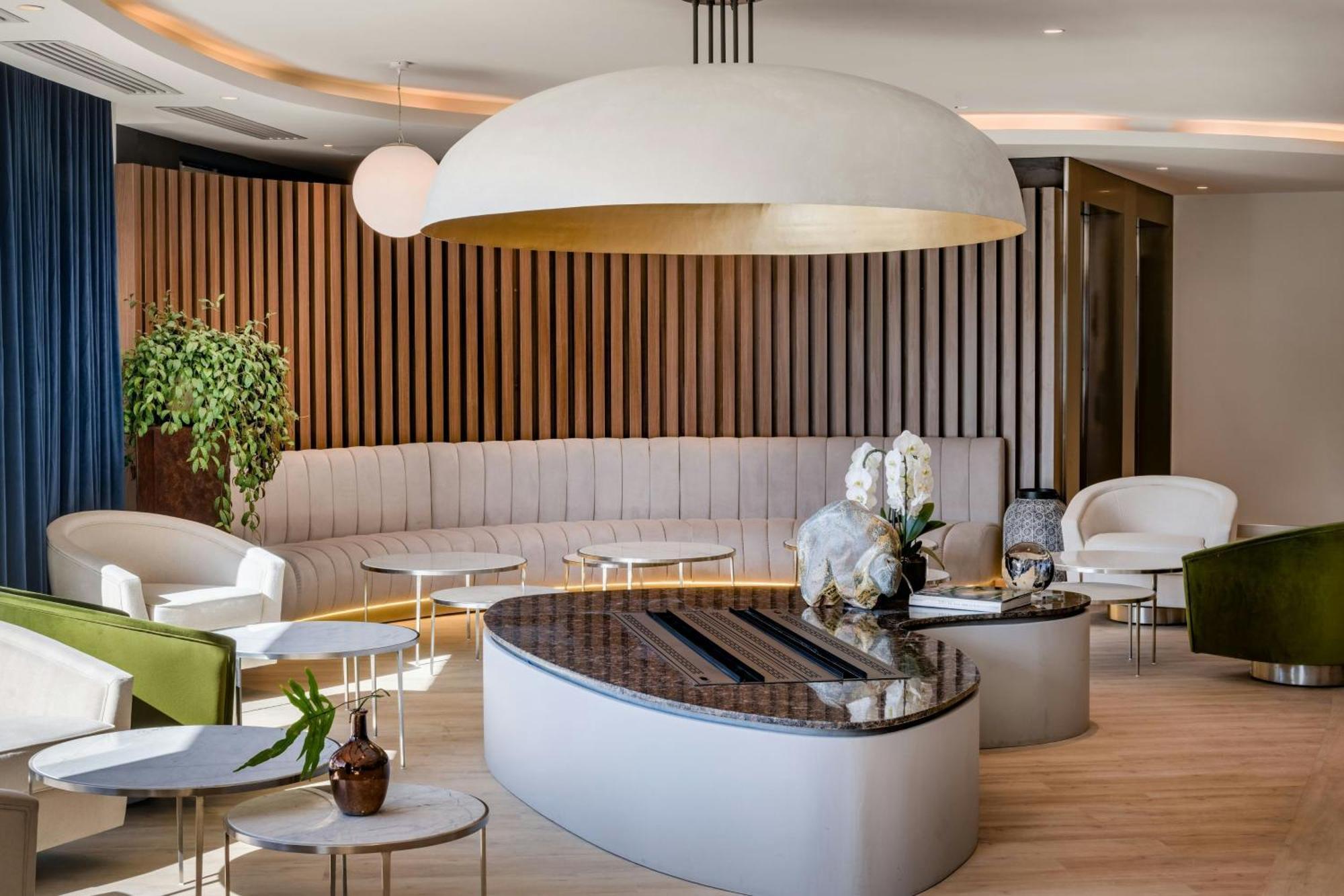Ac Hotel By Marriott Saint-Julien-En-Genevois Luaran gambar