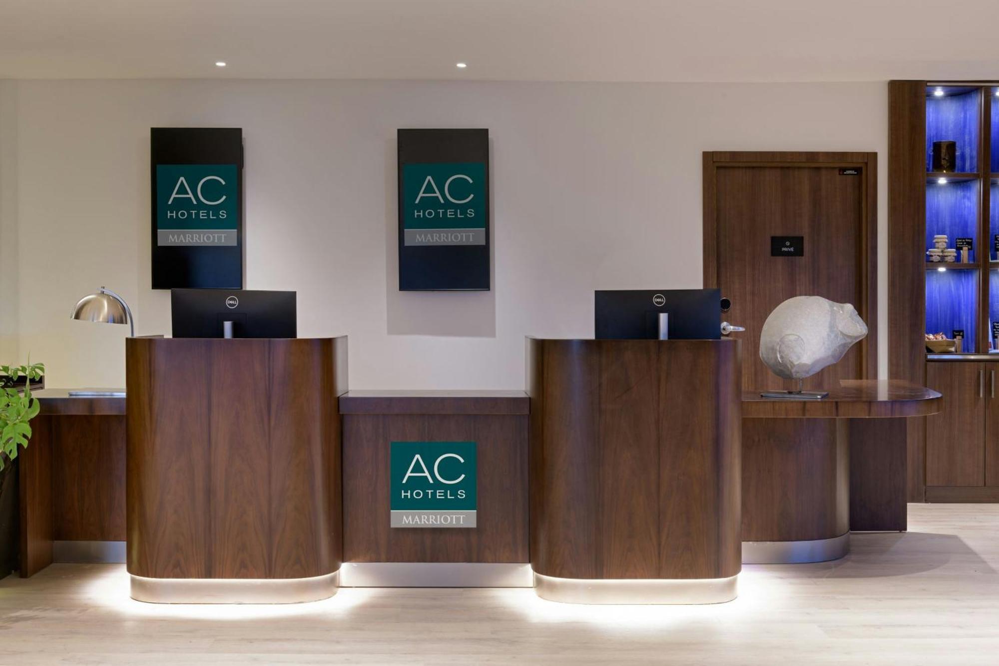 Ac Hotel By Marriott Saint-Julien-En-Genevois Luaran gambar